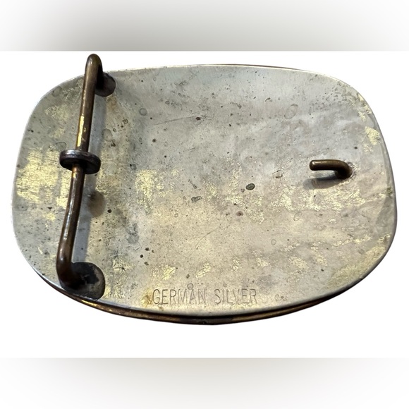 VINTAGE METAL BELT BUCKLE, GERMAN SILVER AND BRASS, BULL RIDING - Picture 3 of 5